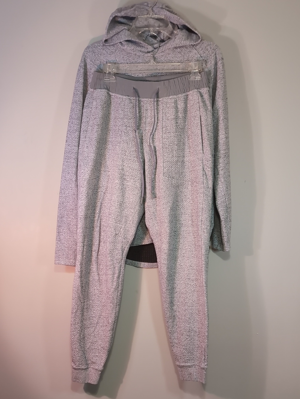 Lululemon Men's Gray Knit Hoodie & Jogger Pants M